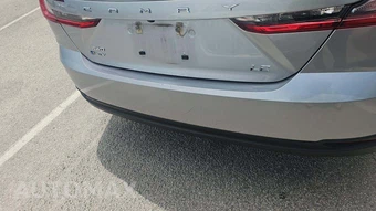 2025 Toyota Camry LE - miniatura 30
