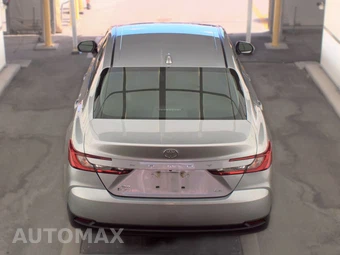 2025 Toyota Camry LE - miniatura 6
