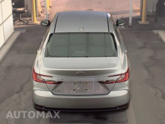 2025 Toyota Camry LE - miniatura 6