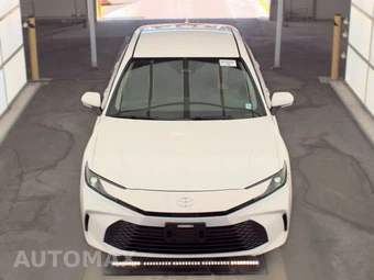 2025 Toyota Camry LE - miniatura 2