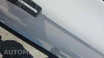 2025 Toyota Camry LE - miniatura 29