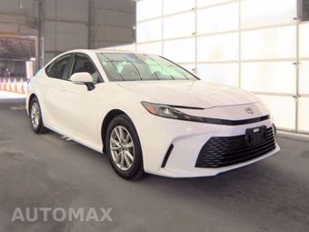 2025 Toyota Camry LE - miniatura 4