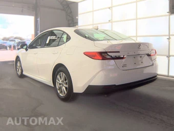 2025 Toyota Camry LE - miniatura 8