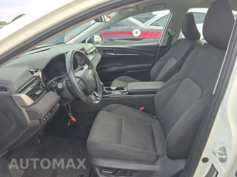 2025 Toyota Camry LE - miniatura 13