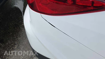 2025 Toyota Camry LE - miniatura 26