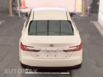 2025 Toyota Camry LE - miniatura 6