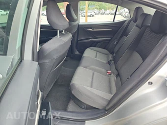 2025 Toyota Camry LE – miniatura 13