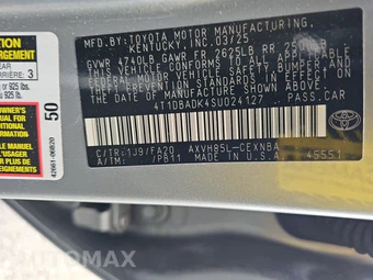 2025 Toyota Camry LE – miniatura 15