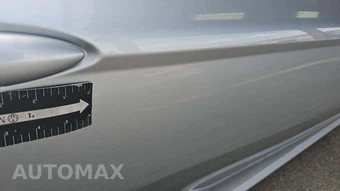 2025 Toyota Camry LE – miniatura 30
