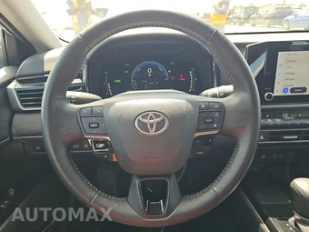 2025 Toyota Camry LE - miniatura 16