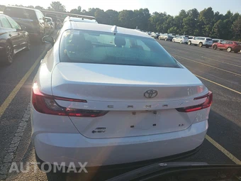 2025 Toyota Camry LE - miniatura 5