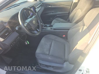 2025 Toyota Camry LE - miniatura 7