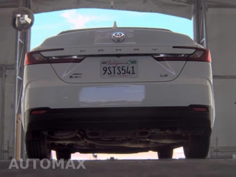 2025 Toyota Camry LE - miniatura 7