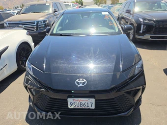 2025 Toyota Camry LE - miniatura 2