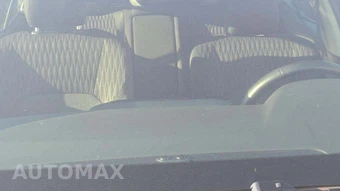 2025 Toyota Camry LE - miniatura 22