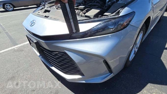 2025 Toyota Camry LE – miniatura 23