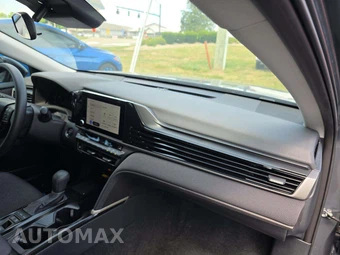 2025 Toyota Camry LE - miniatura 19