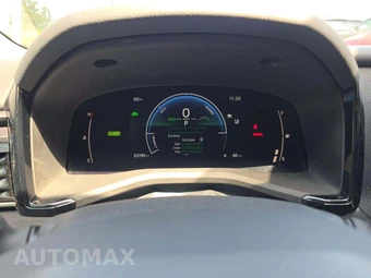 2025 Toyota Camry LE - miniatura 9