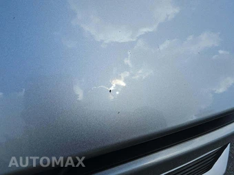 2025 Toyota Camry LE – miniatura 18