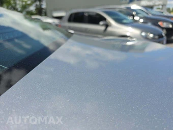 2025 Toyota Camry LE – miniatura 25