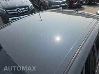 2025 Toyota Camry LE - miniatura 12