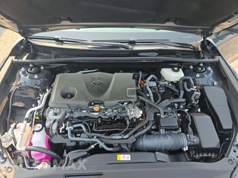 2025 Toyota Camry LE - miniatura 28