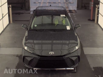 2025 Toyota Camry LE - miniatura 2