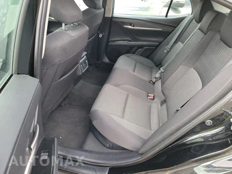 2025 Toyota Camry LE - miniatura 19
