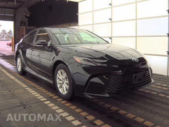 2025 Toyota Camry LE - miniatura 4