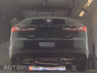 2025 Toyota Camry LE - miniatura 7