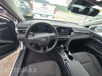 2025 Toyota Camry LE - miniatura 11