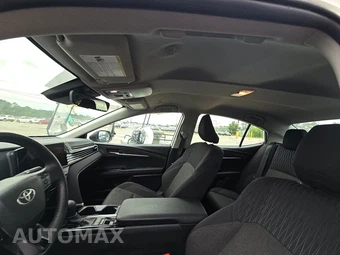 2025 Toyota Camry LE - miniatura 14