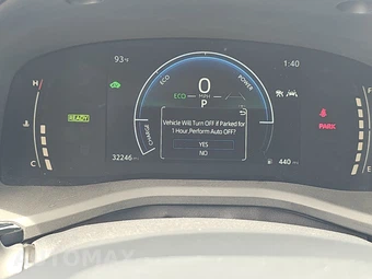 2025 Toyota Camry LE – miniatura 12
