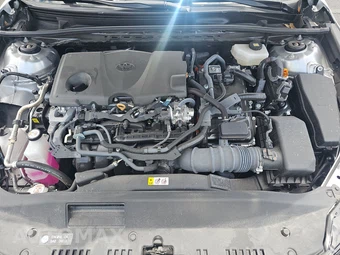 2025 Toyota Camry LE – miniatura 16