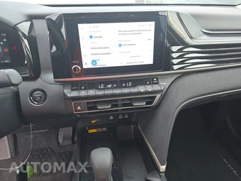 2025 Toyota Camry LE - miniatura 17