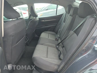 2025 Toyota Camry LE - miniatura 19