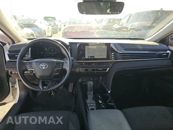 2025 Toyota Camry LE - miniatura 17
