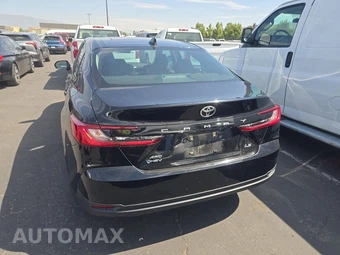 2025 Toyota Camry LE - miniatura 5