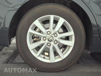 2025 Toyota Camry LE - miniatura 11