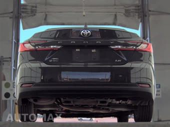 2025 Toyota Camry LE - miniatura 7