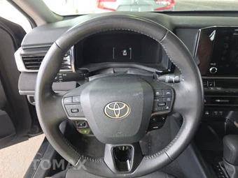 2025 Toyota Camry LE - miniatura 16
