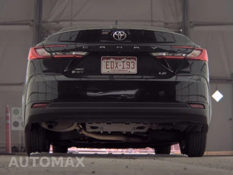 2025 Toyota Camry LE - miniatura 7