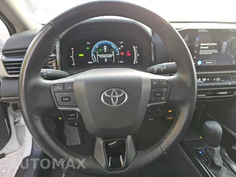 2025 Toyota Camry LE - miniatura 16