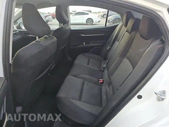 2025 Toyota Camry LE - miniatura 19