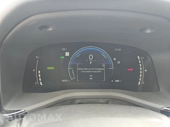 2025 Toyota Camry LE - miniatura 18