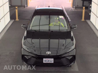 2025 Toyota Camry LE - miniatura 2