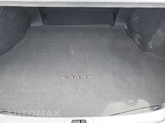 2025 Toyota Camry LE - miniatura 23