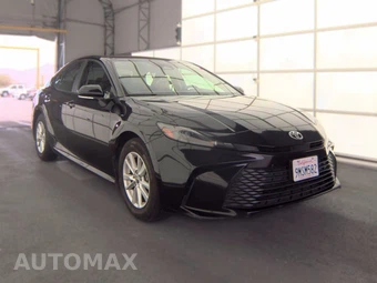 2025 Toyota Camry LE - miniatura 4