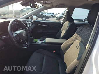 2025 Toyota Camry LE - miniatura 13