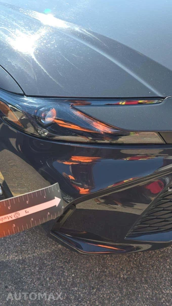 2025 Toyota Camry LE - miniatura 19